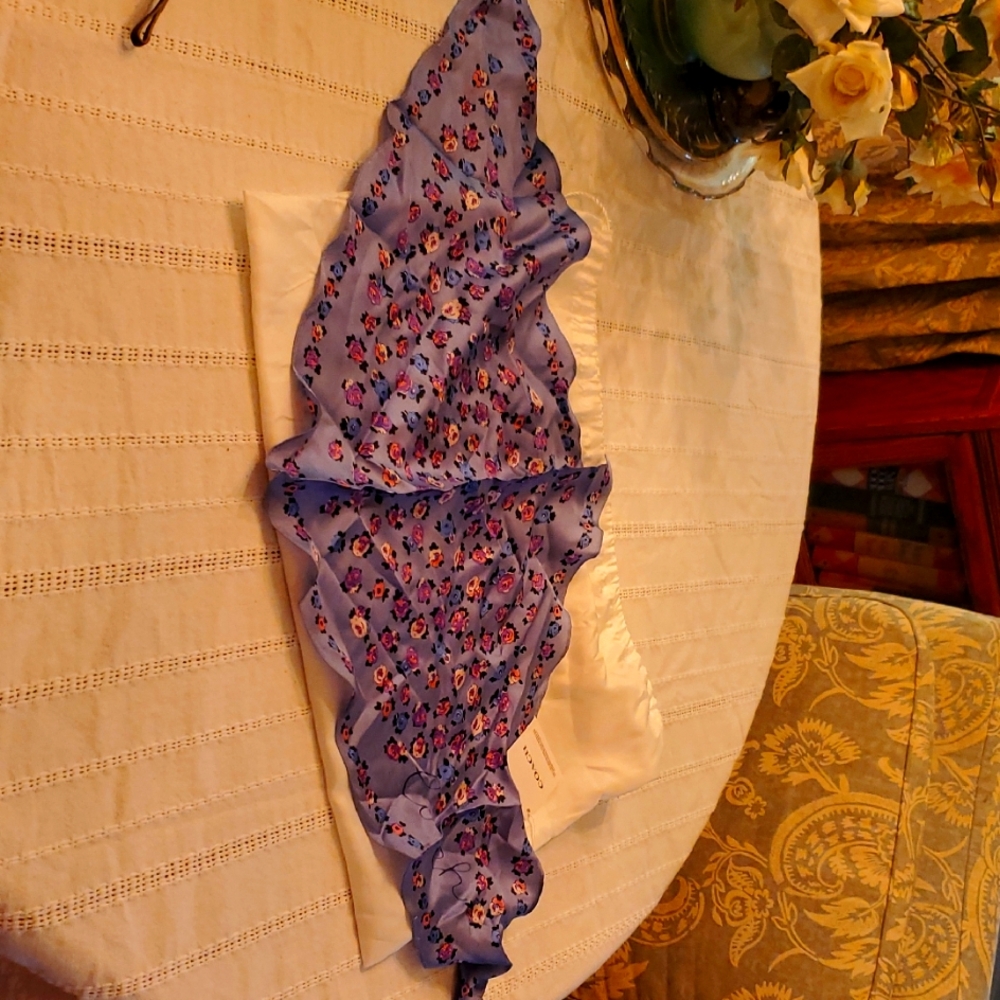 NWT COACH SILK SCARF